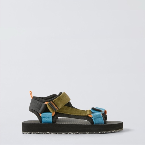 🌈 3 for $20 🌈 Colorful Kids' Sandals - Picture 7 of 8